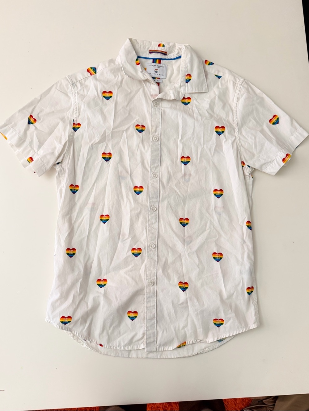 Denim & Flower White Short-Sleeve Button-Down with Rainbow Heart Motif